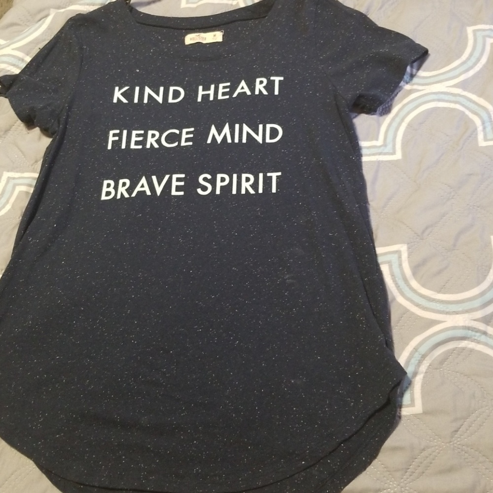 Hollister Graphic Tee